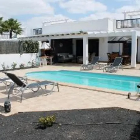 Olano Is A Lovely With Pool And Ac Villa *